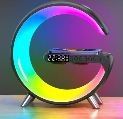 מנורת לילה RGB חכמה – רמקול אלחוטי, שעון מעורר וטעינה אלחוטית לטלפון
