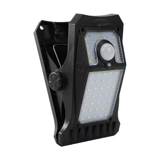 מנורת קליפס סולארית עם חיישן תנועה – תאורה חכמה לכל מקום